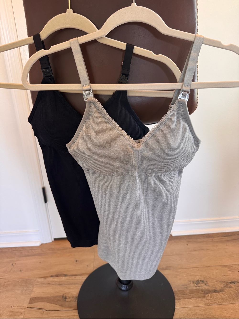 Ribbed V-Neck Cami Tank - Gray & Black